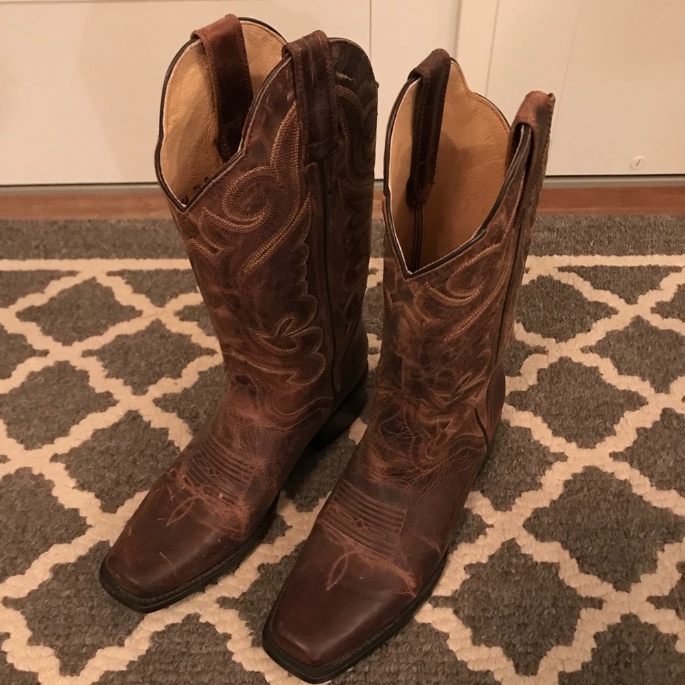 Womens cowboy boots